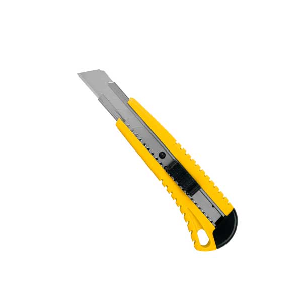 Pretul Cutter Plastico 18MM 22396